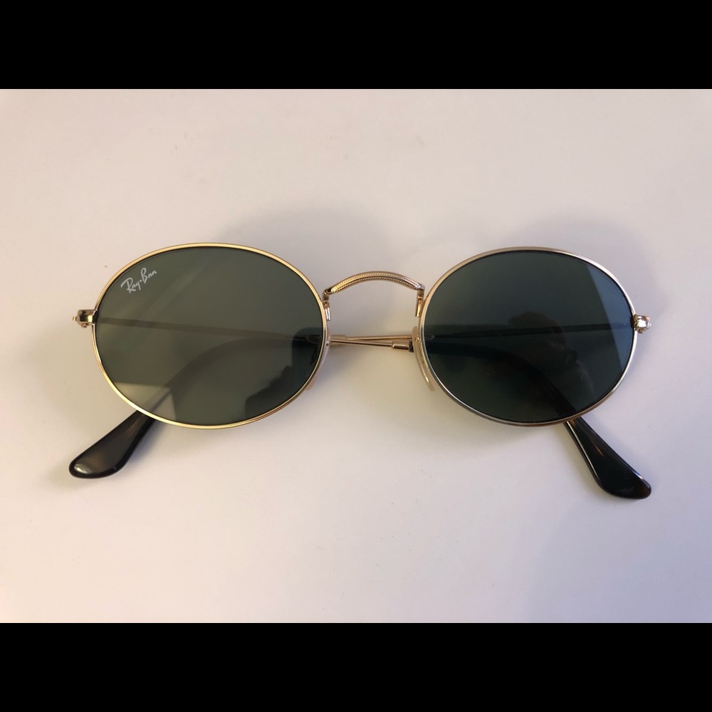 Ray-Bans oval black sunglasses